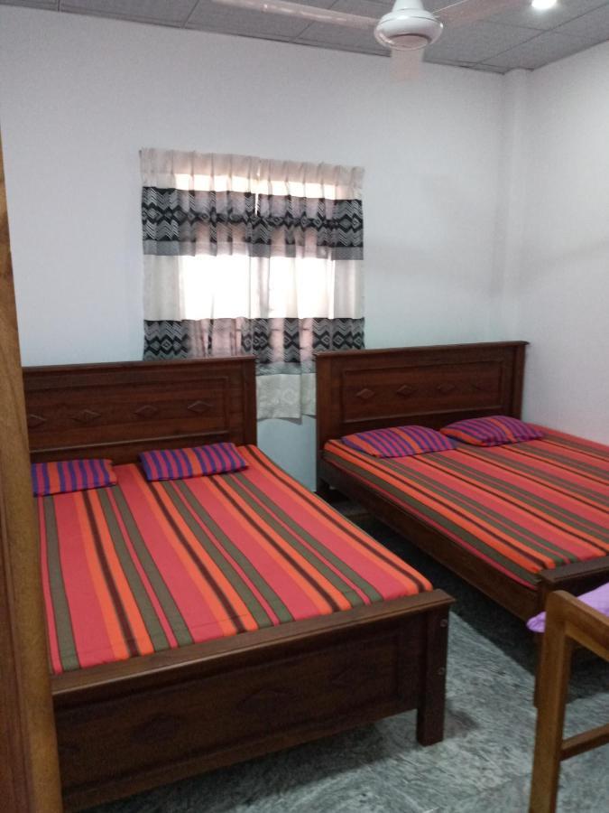 David Villa Anuradhapura Buitenkant foto